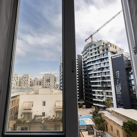 Sunny Days Apartman *